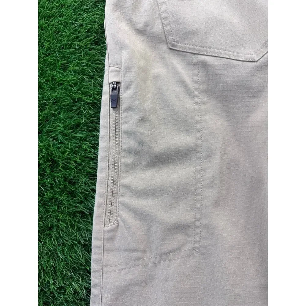 Under Armour Mens Pants 34x30 Tan Khaki Loose Fit Performance Athletic Golf